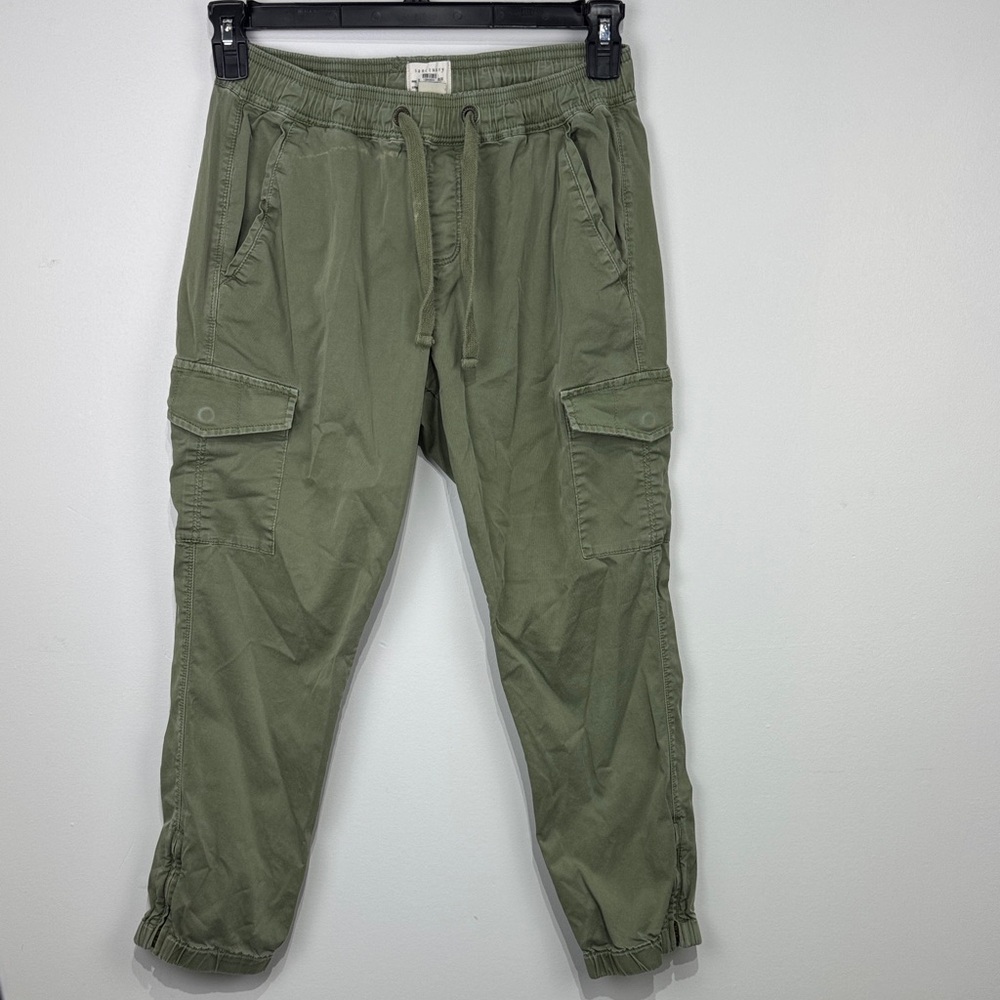 Sanctuary Olive Women's Cargo Joggers. Size Small